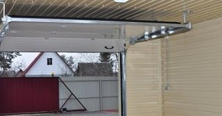 Купить гаражные ворота подъемные Санкт-Петербург, цена от 3950 руб.