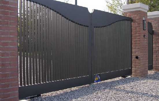 Купить новые ворота Абакан откатные в Санкт-Петербурге по цене от 84256 руб